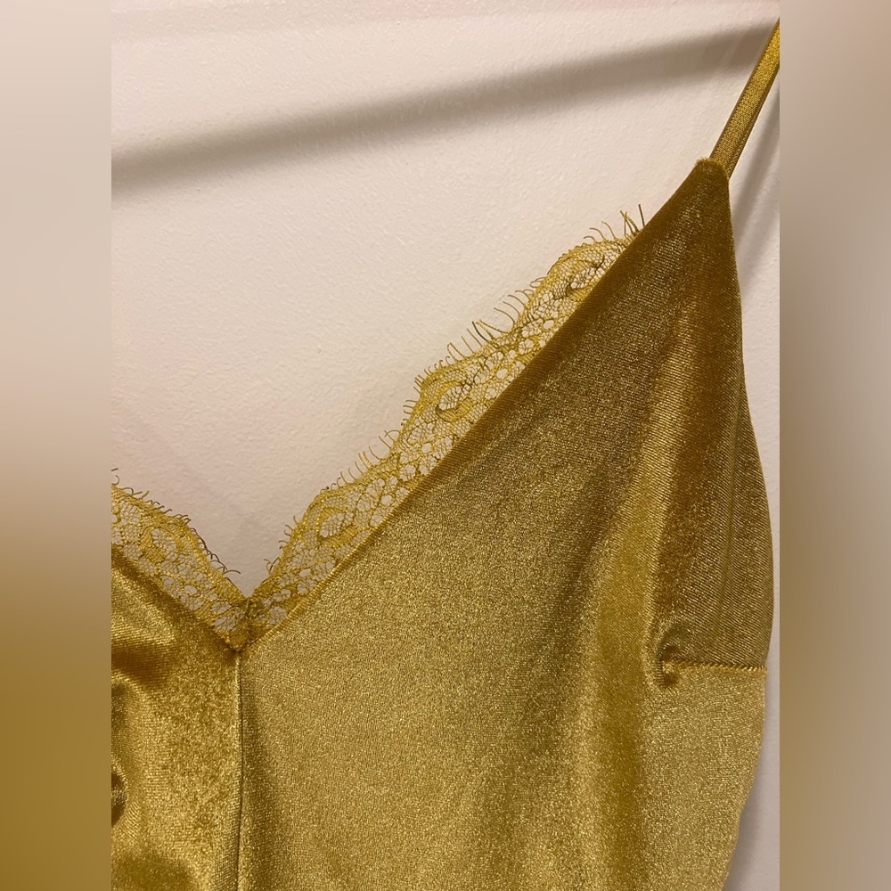 Lulus Gold Velour Mini Dress Y2K Lace Trim spring wedding guest dress - Picture 4 of 8